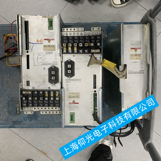 英格瑪特伺服驅(qū)動器維修TVD 1.3-08-03 報(bào)警F8000故障維修