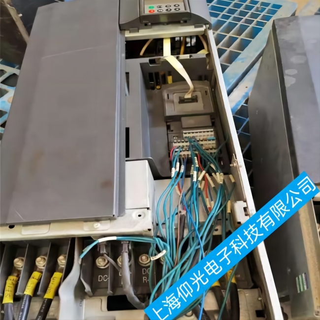注塑機上的SIEMENS西門子變頻器G120系列故障報警F0003/專業測試平臺
