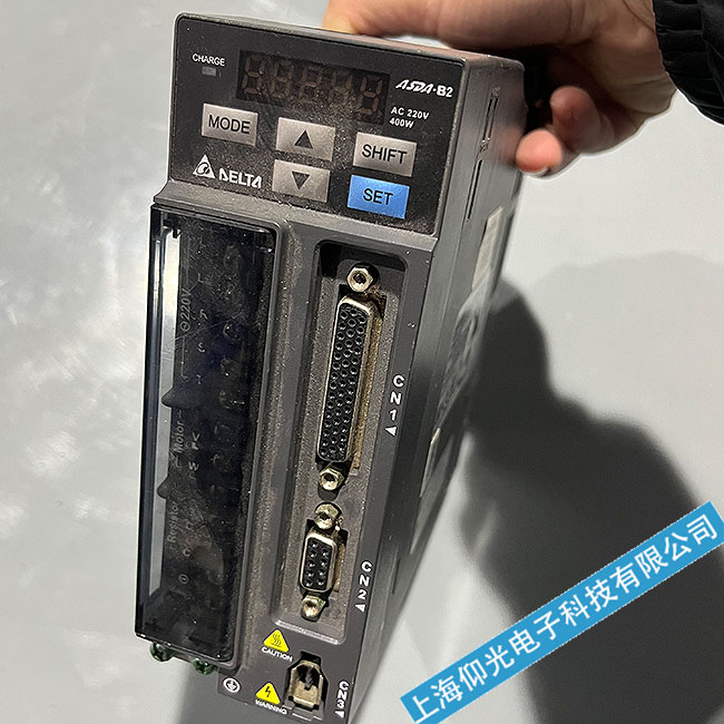 是什么原因?qū)е屡_達伺服驅(qū)動器出現(xiàn)過載故障呢?
