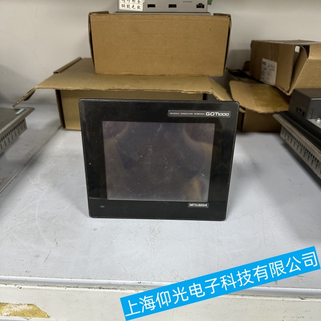 丹陽三菱觸摸屏GT1585系列個別區域無法觸摸故障維修哪家靠譜