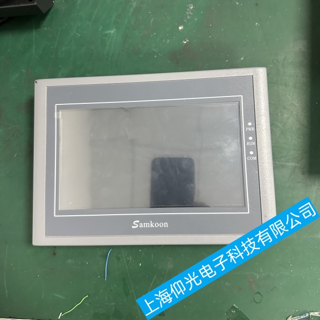 惠州顯控觸摸屏EA-070B卡在開機界面無法繼續啟動故障維修部地址