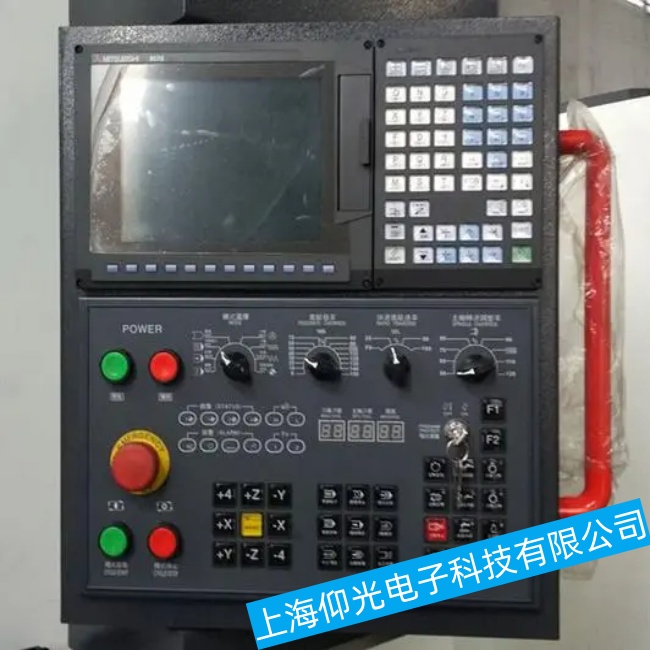 浙江三菱數(shù)控系統(tǒng)CNC700上電無顯示故障維修當(dāng)天修好